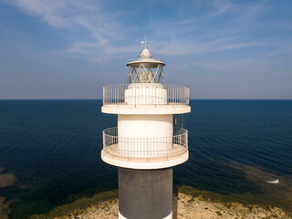 Faro de El Estacio en la Manga del Mar Menor, Murcia, España