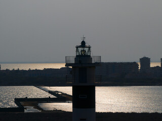 Faro de El Estacio en la Manga del Mar Menor, Murcia, España