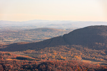 Fototapeta premium Magnificent colorful Fall day on the mountain, Quebec