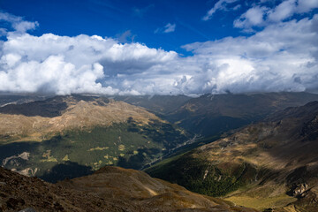 Fototapeta premium View of the beautiful landscape of Bormio