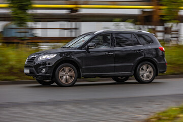 Illegal car racing in the city, speeding caught on camera