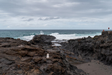 Obraz premium Strong waves in El Puertillo. Arucas seascape. Gran Canaria. Canary islands. Spain