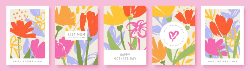 Fototapeten Happy Mother's Day. Set of spring cards with hand-drawn flowers. Collection of templates for designing festive advertising materials or greeting cards for Mother's Day. Trendy modern vector © Liliya