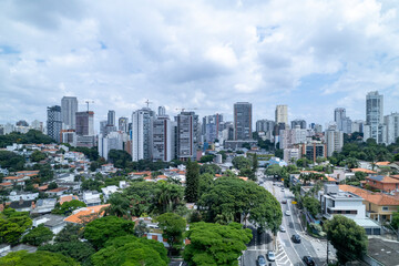Obraz premium Aerial image of the city of São Paulo, SP. In the neighborhood of Sumaré and Vila Madalena.