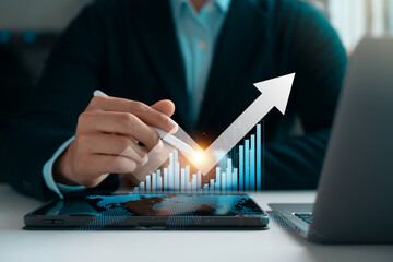 Economic and financial growth chart analysis and business investment, stock market reports, economic trend analysis, planning, strategies, money and asset management, long-term value investing.