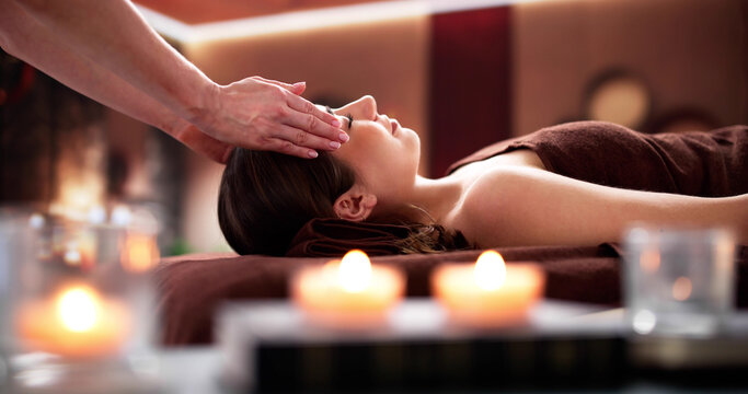 Healing Hands: Reiki Therapy and Massage