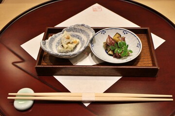 Japanese cuisine: appetizer platter (