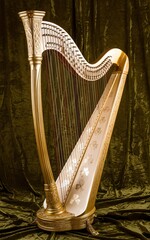 Obraz premium Ornate Gold Harp on Olive Green Background