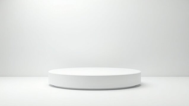 Elegante plataforma de acr&iacute;lico blanco con un acabado de alto brillo, sobre un fondo blanco impecable y sin costuras, que evoca una sensaci&oacute;n de modernidad
