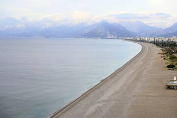 The world-famous Konyaaltı Beach in the city center of Antalya