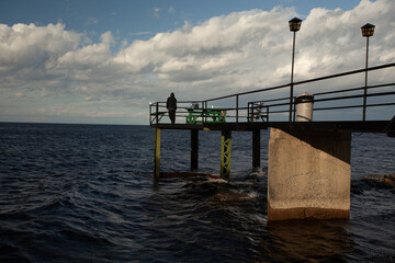 Naklejka premium pier at sunset