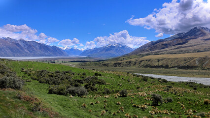 Fototapeta premium Lord of the Ring epic battle landscape on Mount Potts and Mount Sunday in New Zealand South Alps.