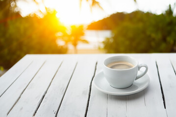 テラスとコーヒー