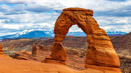 Bizarre Steinb&ouml;gen im Arches Nationalpark