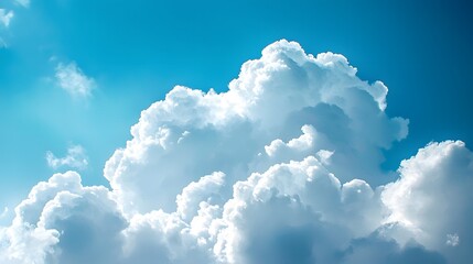 Naklejka premium Beautiful white clouds under the clean blue sky