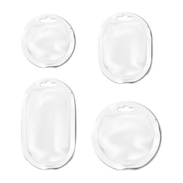 White blank tear notch euro hole circle and oval sachet pouch. Realistic 3d vector mockup set. Hanging round plastic packet bag. Mock-up. Food or cosmetic beauty product individual package. Template