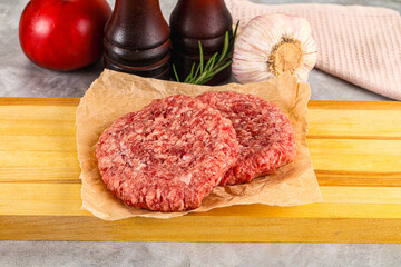 Raw round beef cutlet minced meat