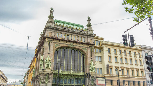 Traffic on Nevsky prospect near Eliseevsky store timelapse hyperlapse - the Comedy Theatre. ST. St. Petersburg, Russia.