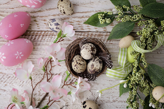 Easter decoration with quail easter eggs