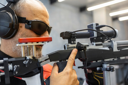 Precision in blind shooting at the olympics with adaptive technology