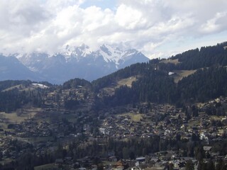Obraz premium snow covered mountains