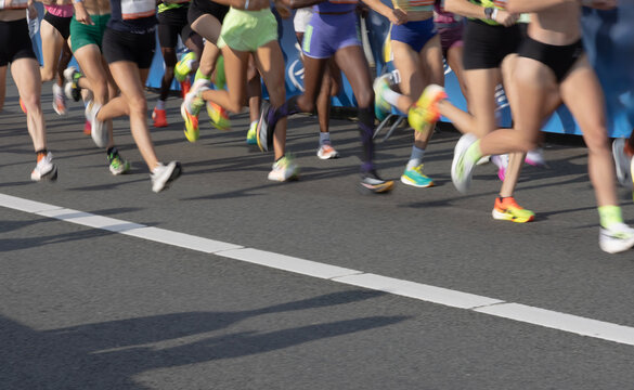 athletes running