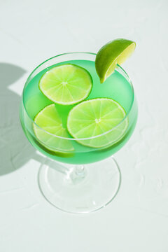Mint lime drink cocktail