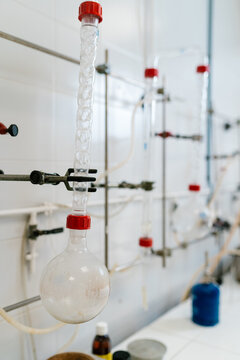 Chemical reaction in a laboratory glass vessel