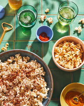 Popcorn with Paprika and Beers