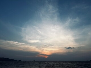 석양, 바다, sky, 태양, h2o, 대양, 구름, 일출, 구름, 네이처, 수평선, 경관, 저녁, 물가, orange, 물결, blue, 햇빛, 호수, 모닝, 오늘밤, 새벽, 경치, 바다