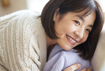 笑顔の中高年の女性ポートレート（日本人・アジア人・笑う）