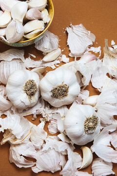 Garlic Bulbs and Cloves with Peels