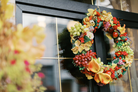 wreath decoration outdoors