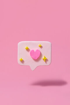 Speech bubble with message of love in the shape of hearts