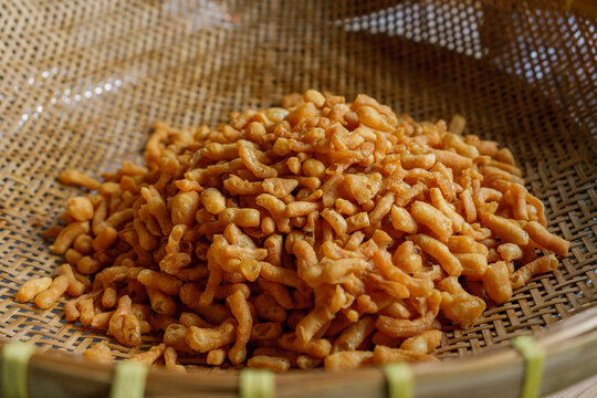 Mini crispy Pa Tong Ko