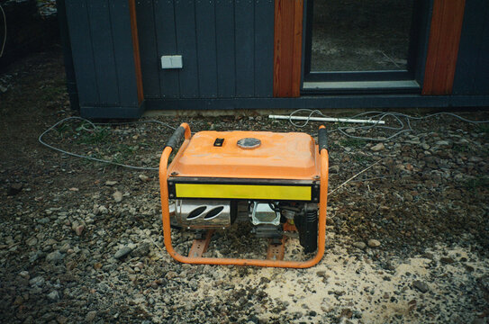 Construction site generator used for repairs 