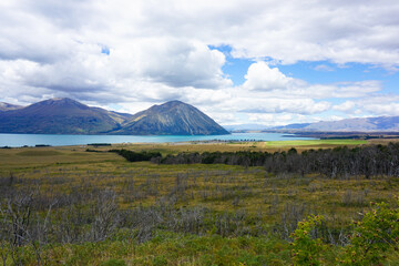 ニュージーランド「オハウ湖（Lake Ohau）」と周辺の景色