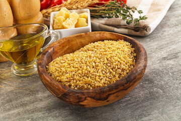 Dry wheat bulgur fow cooking