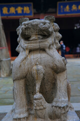 Stone lion carving craftsmanship in China