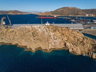 Faro Isla de Escombreras en Cartagena, Murcia, España