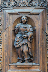 statue of virgin mary