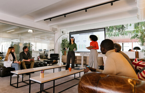 Collaborative meeting exploring metaverse technology trends