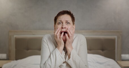 Fearful Person Lying in Bed A Deep Exploration of Anxiety, Distress, and Emotional Turmoil