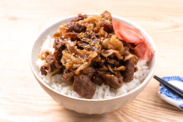 牛焼き肉丼