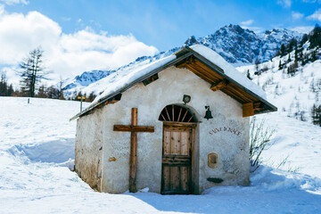 Les Alpes du Sud sous la neige  