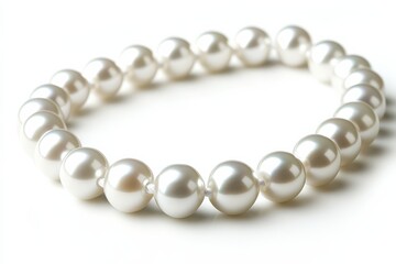 Obraz premium White pearl beaded bracelet in close-up product photo isolated on Transparent Background