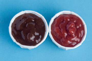 Sauce in paper container