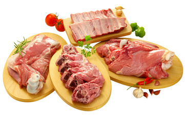 composição com diferentes cortes de carnes cruas isolado em fundo transparente