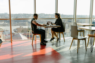 office workers doing brainstorming