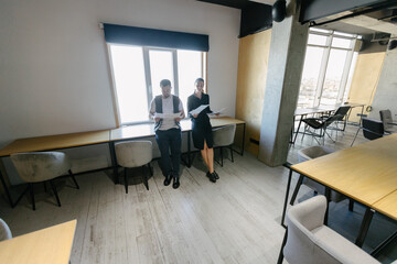 office workers doing brainstorming
